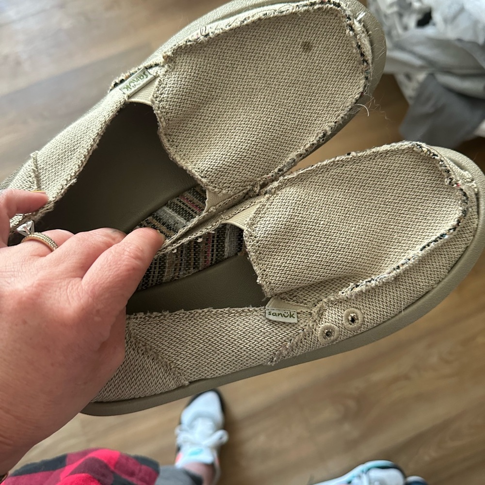#SANUK 8.5 women